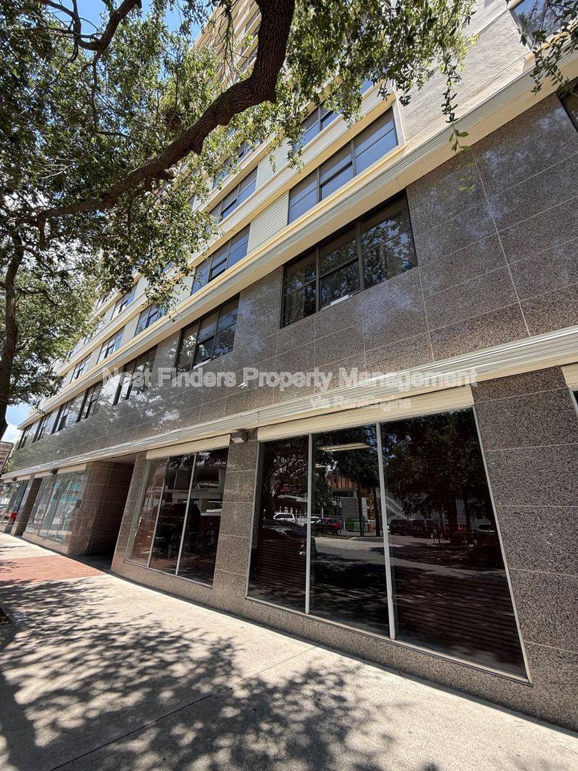 Apartment for rent at 311 Ashley St W #1412, Jacksonville, FL 32202