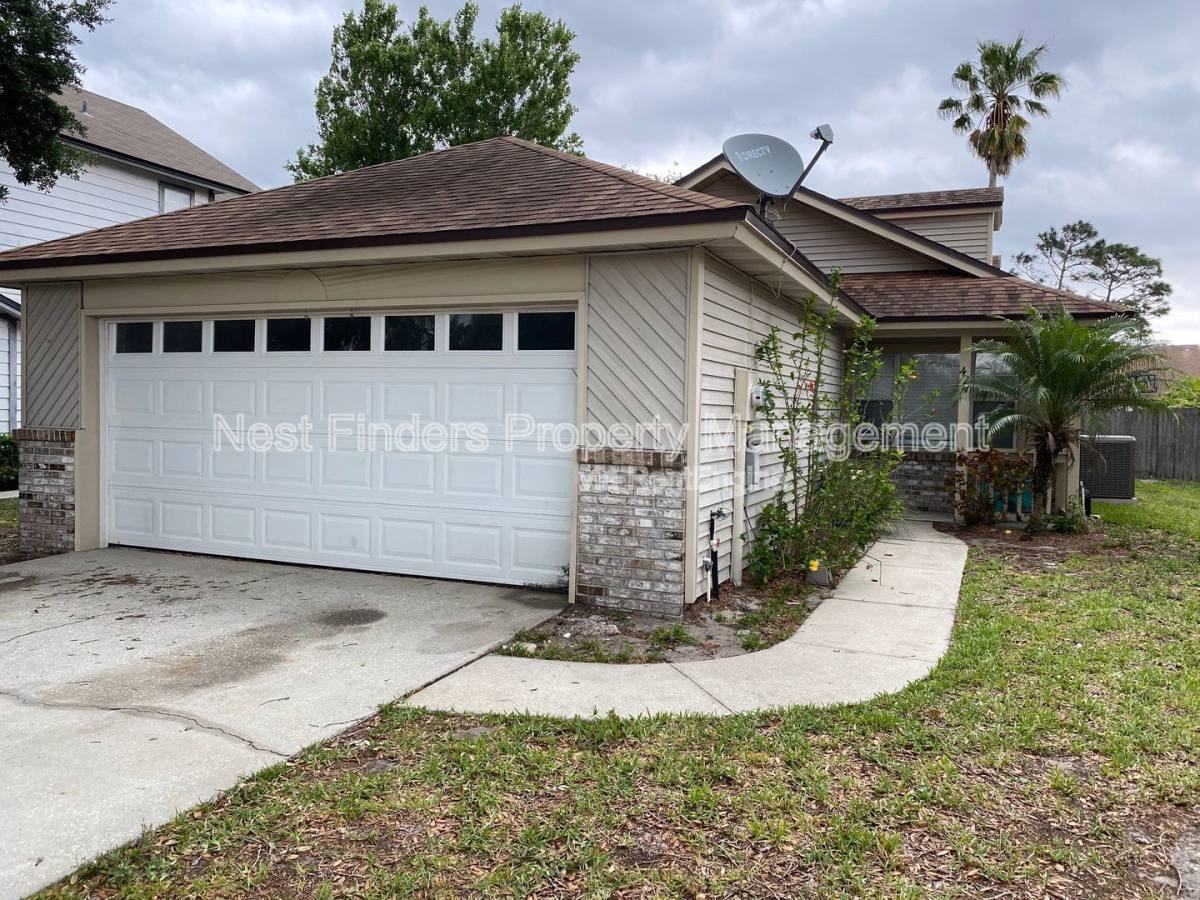 House for rent at 421 Filmore Dr, Jacksonville, FL 32225