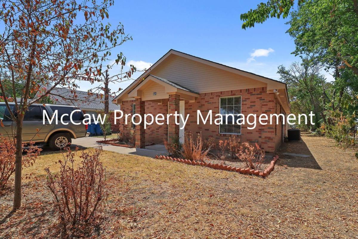 House for rent at 509 W Cedar St, Gunter, TX 75058