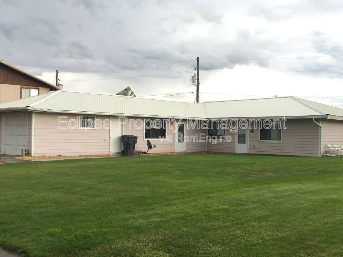 Townhouse for rent at 2642 Clark St, Alamosa, CO 81101