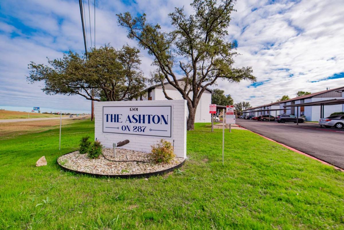 Apartment for rent at 1301 W Highway 287 Bypass #108, Waxahachie, TX 75165