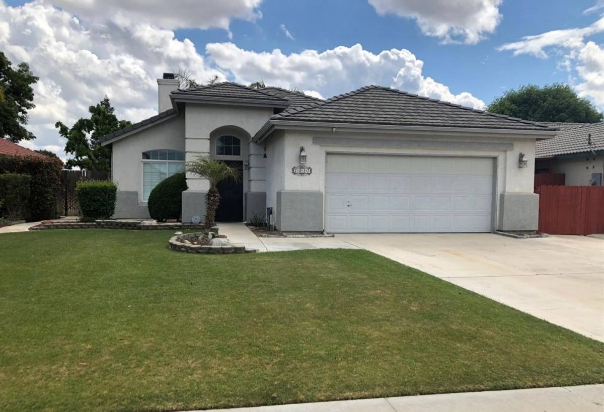 House for rent at 7217 Sierra Rim Dr, Bakersfield, CA 93313