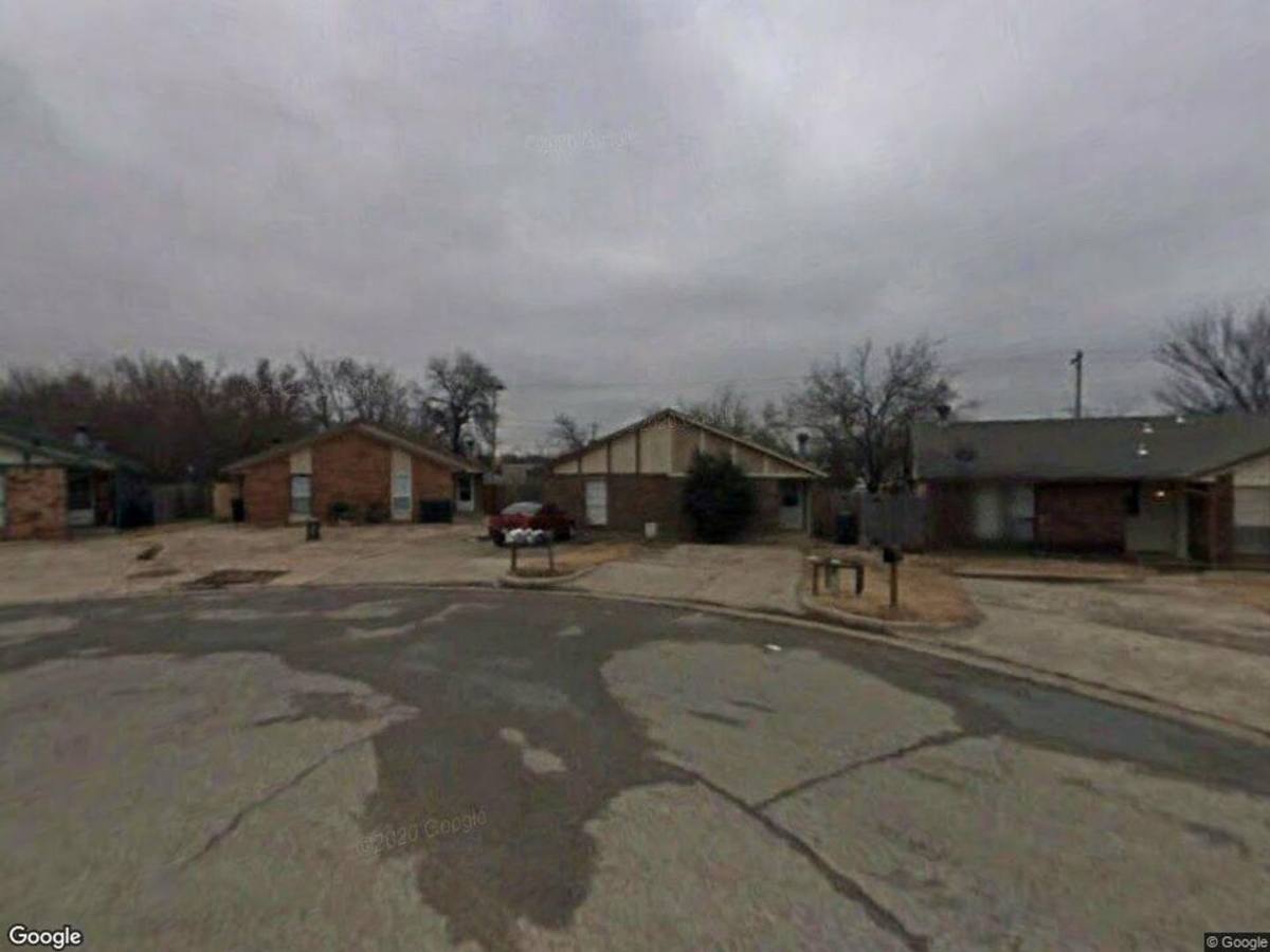 House for rent at 6218 SE 47th St, Oklahoma City, OK 73135