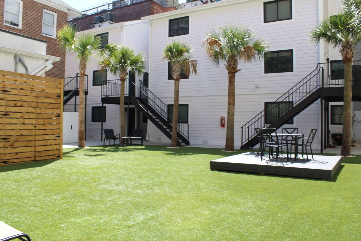Apartment for rent at 367 King St, Charleston, SC 29401