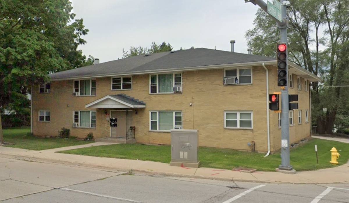 Apartment for rent at 1707 School St, Rockford, IL 61101