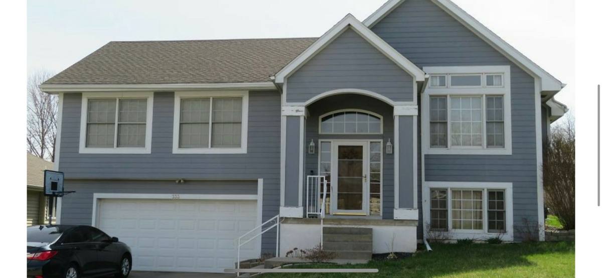 House for rent at 333 E Ferndale Dr, Council Bluffs, IA 51503