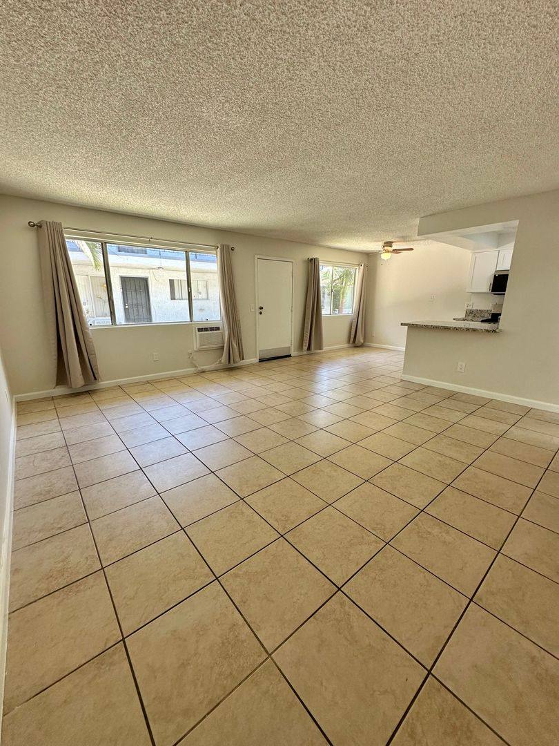 Apartment for rent at 2890 E Artesia Blvd, Long Beach, CA 90805