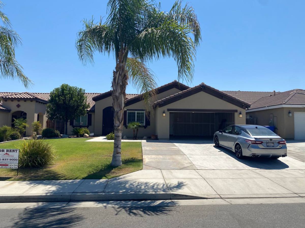 House for rent at 7516 Cache Creek Lane, Bakersfield, CA 93311