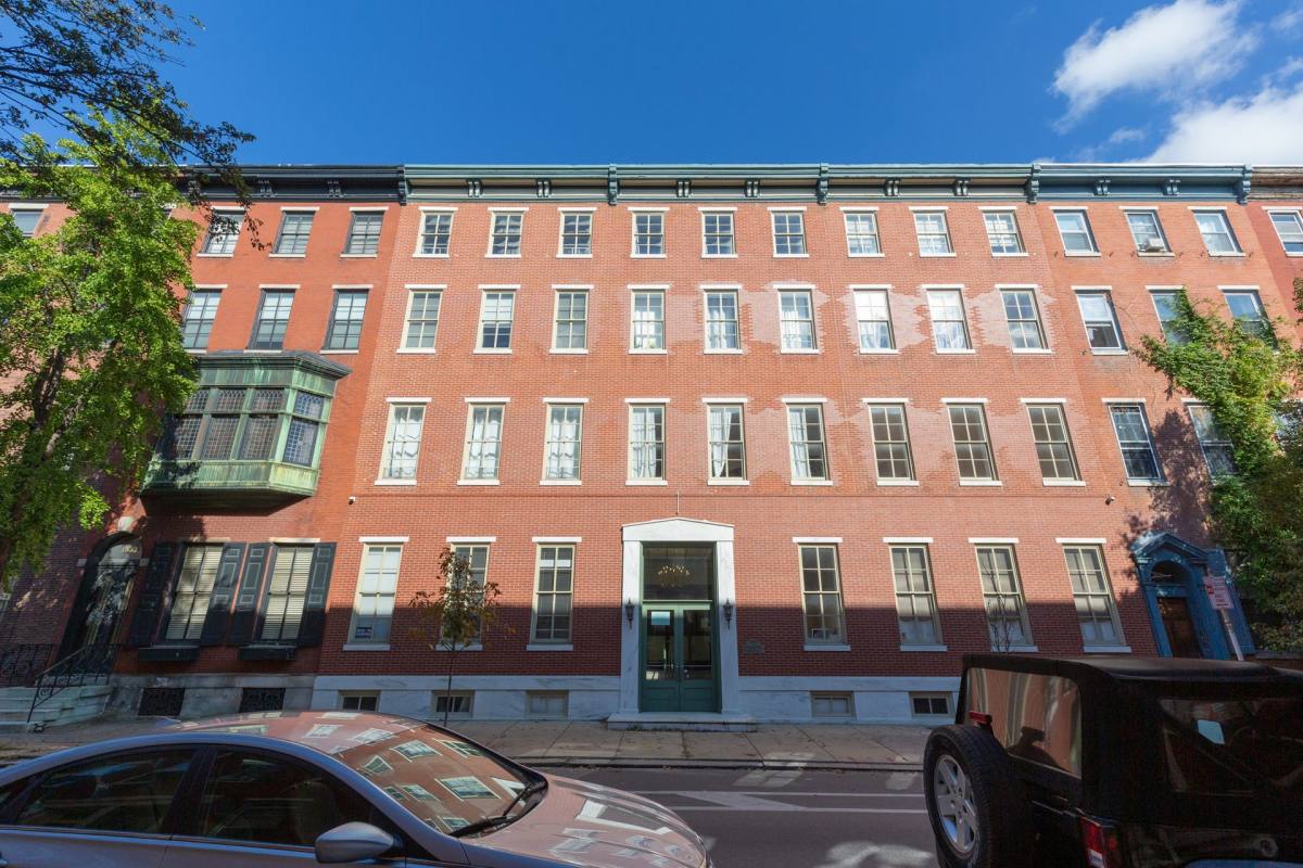 Apartment for rent at 1829 Pine St, Philadelphia, PA 19103
