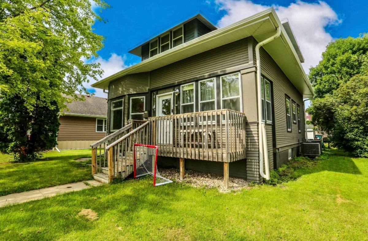 House for rent at 218 S Congress, Aberdeen, SD 57401