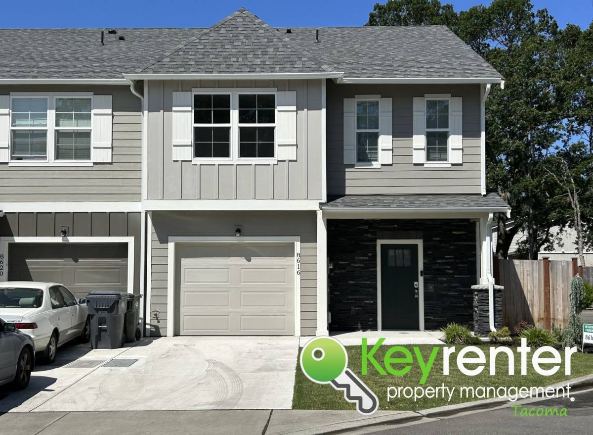 Townhouse for rent at 8616 62nd Ave Court SW, Lakewood, WA 98499