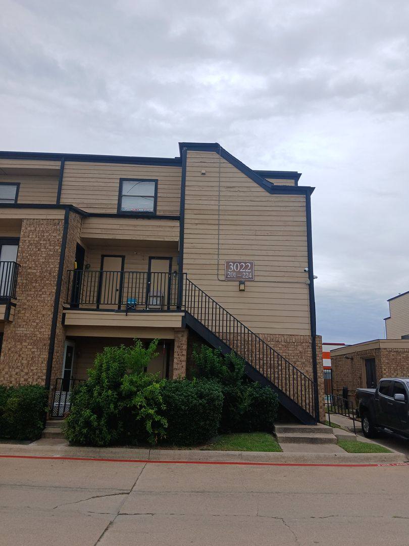 Condo for rent at 3022 Forest Lane, Dallas, TX 75234