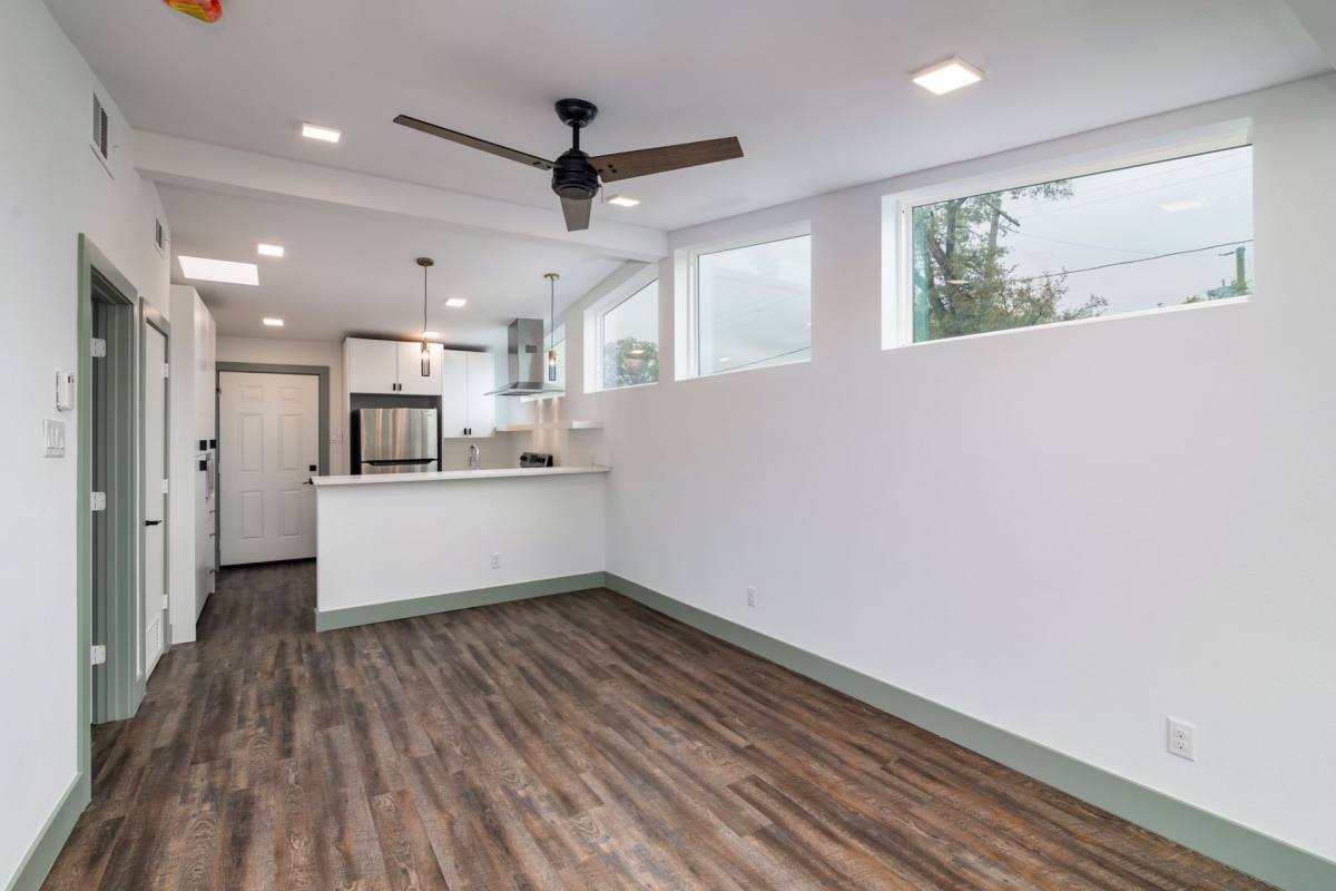 Apartment for rent at 1430 Bennett Ave, Dallas, TX 75206