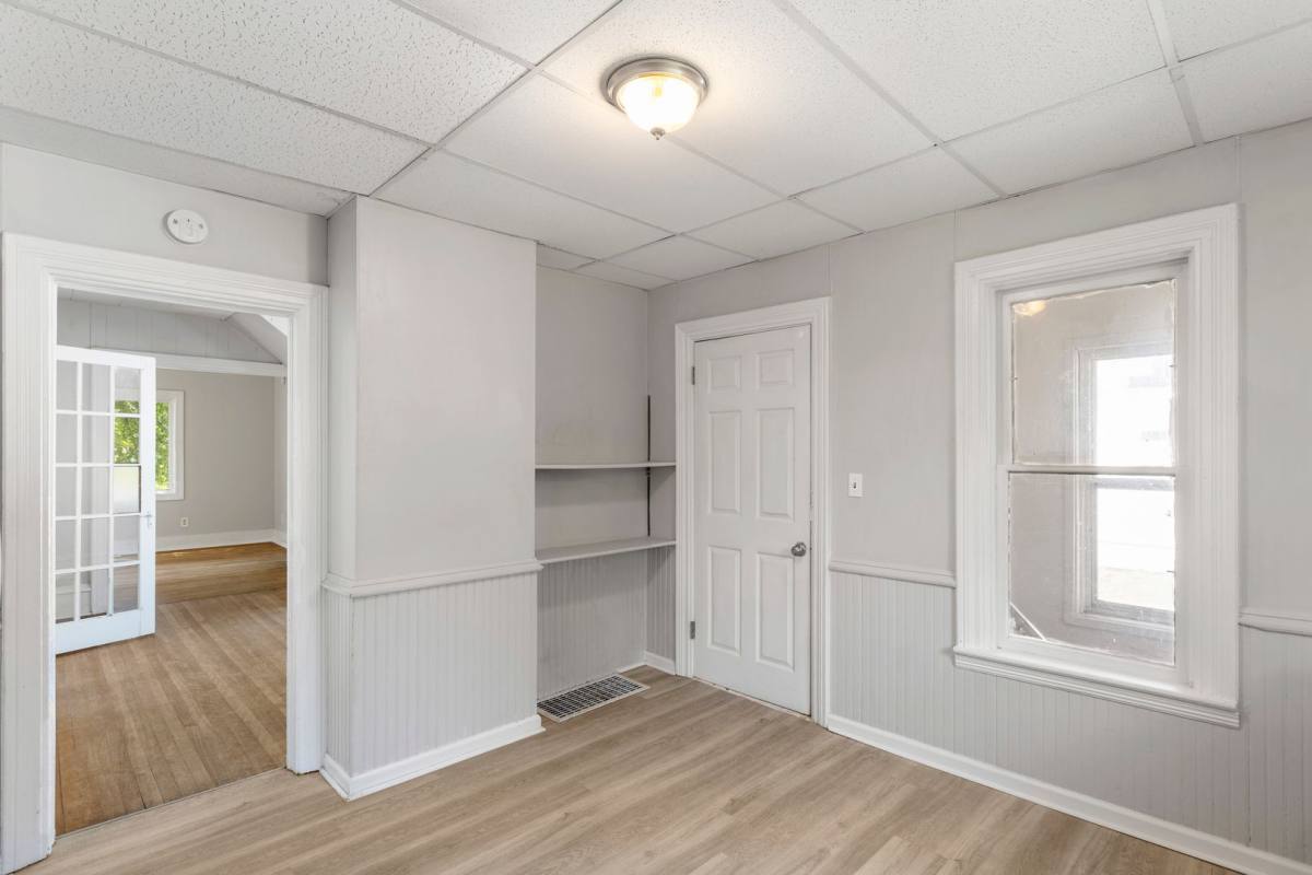 Apartment for rent at 908 W Bell Ave, Appleton, WI 54914