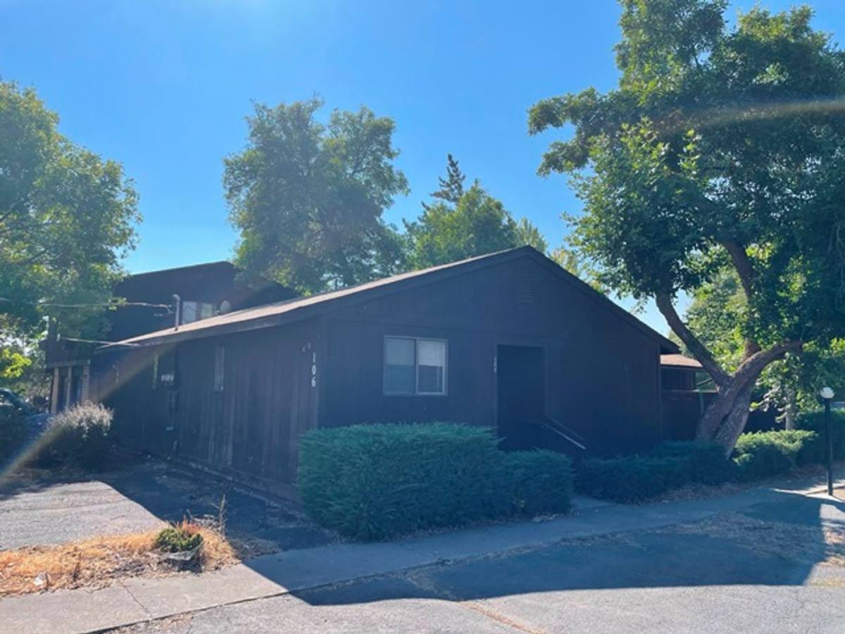 House for rent at 106 S Williams Ave, Klamath Falls, OR 97601