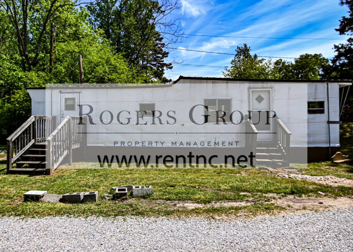 House for rent at 124 Park Dr, Warrenton, NC 27589