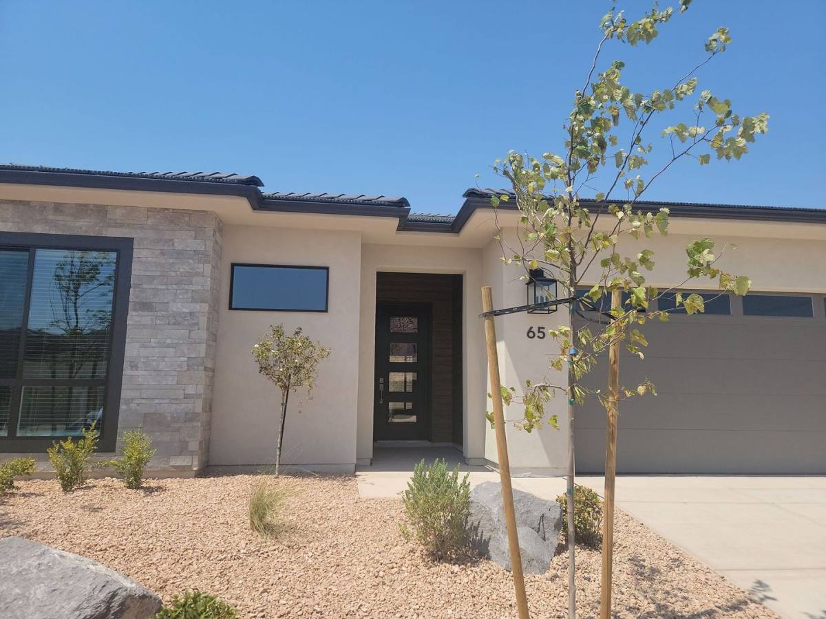 House for rent at 65 E Dakar Lane, Saint George, UT 84790