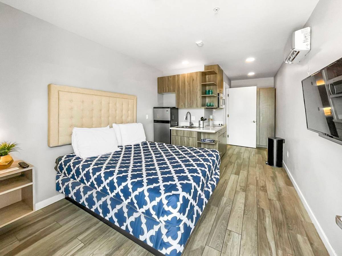 Apartment for rent at 2254 Moore St, San Diego, CA 92110