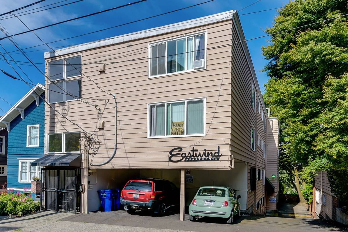 Apartment for rent at 423 11th Ave E, Seattle, WA 98102