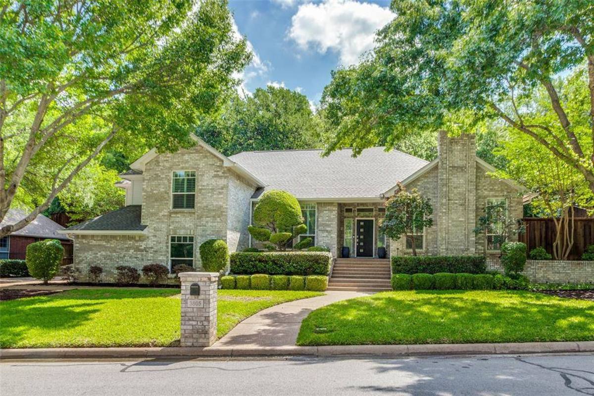 House for rent at 3805 Briarhaven Rd, Fort Worth, TX 76109