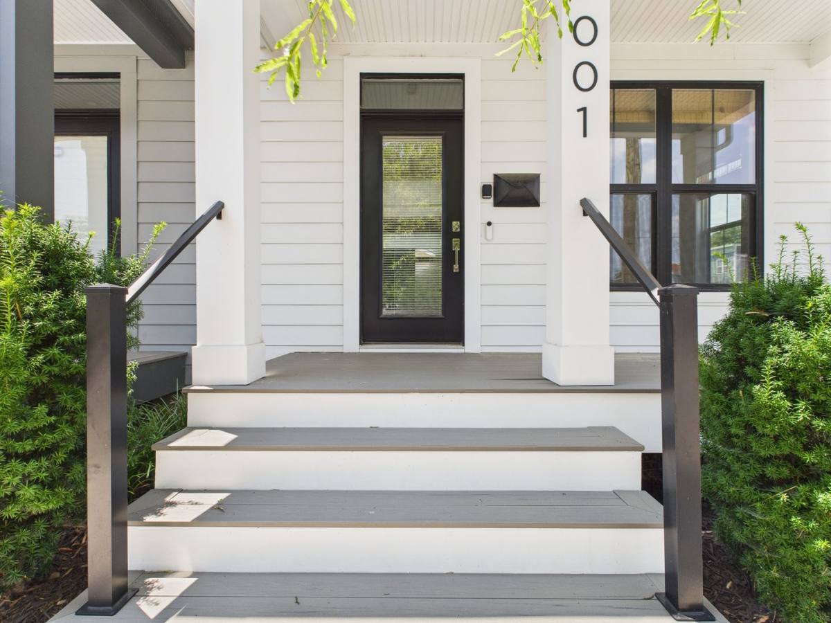 House for rent at 2001 R St, Richmond, VA 23223