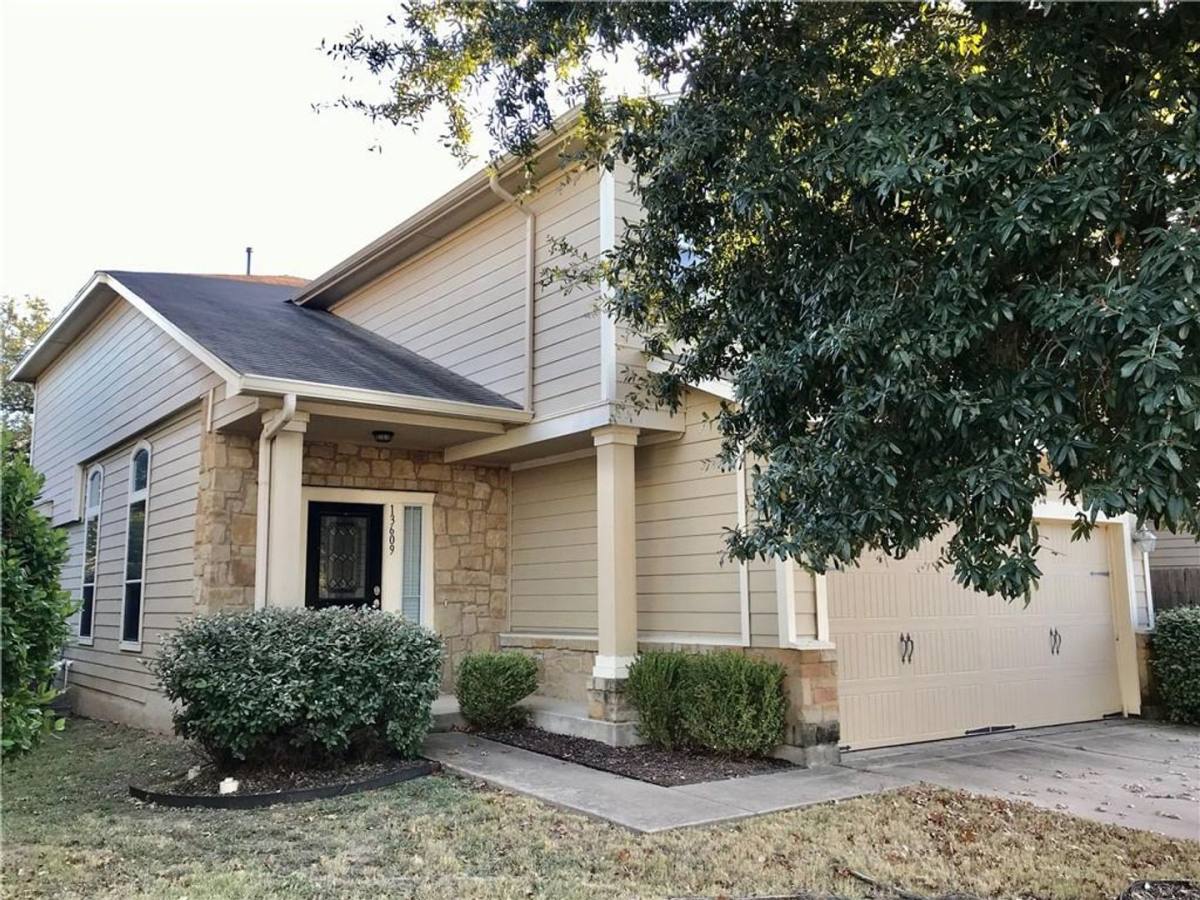 House for rent at 13609 Pine Warbler Dr, Austin, TX 78729