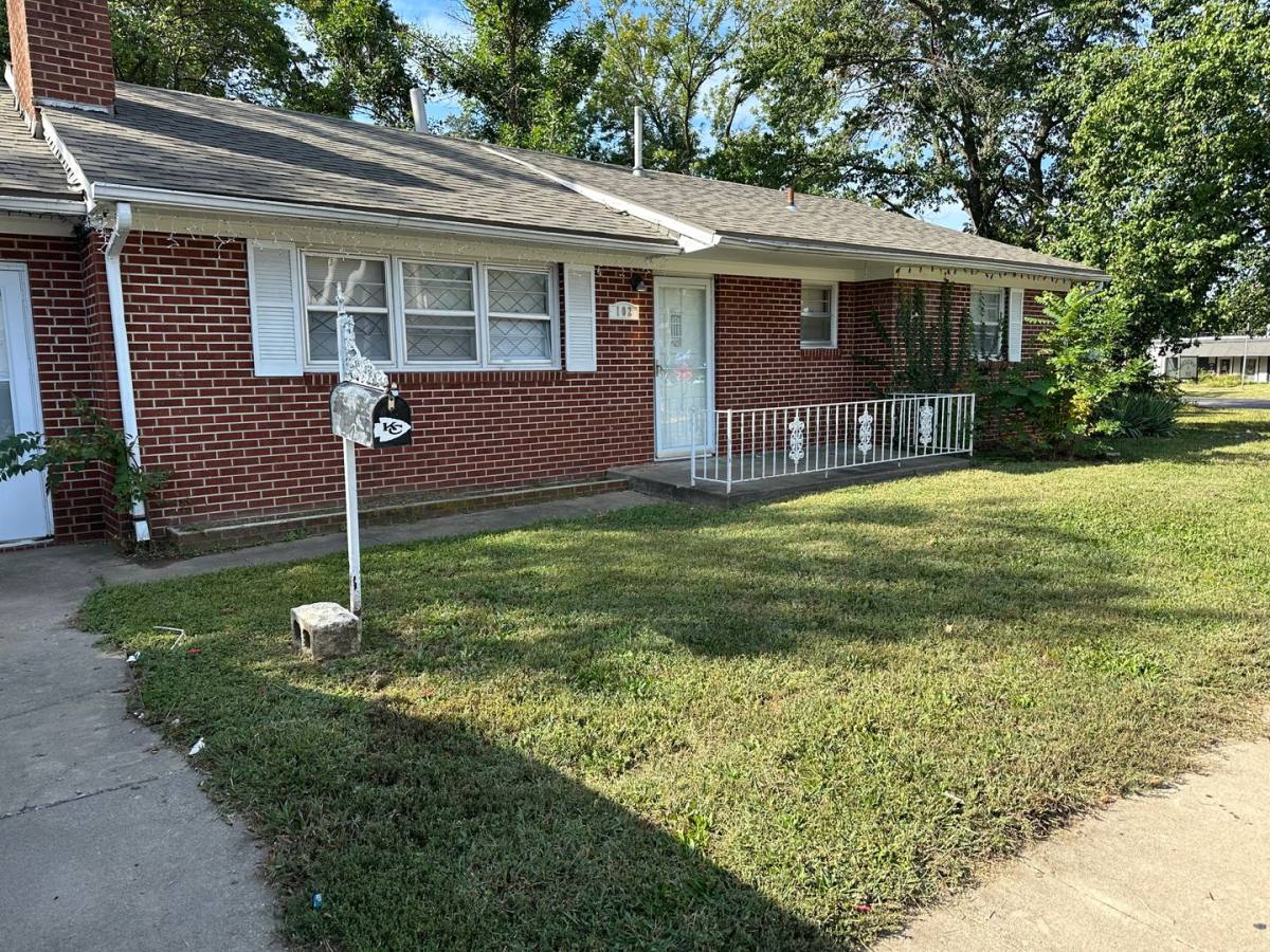 House for rent at 102 E Ford St, Pittsburg, KS 66762