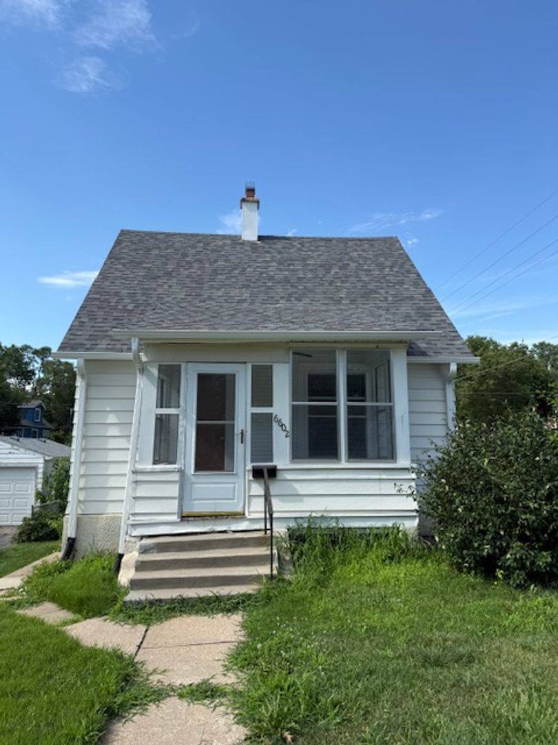 House for rent at 6602 Emmet St, Omaha, NE 68104