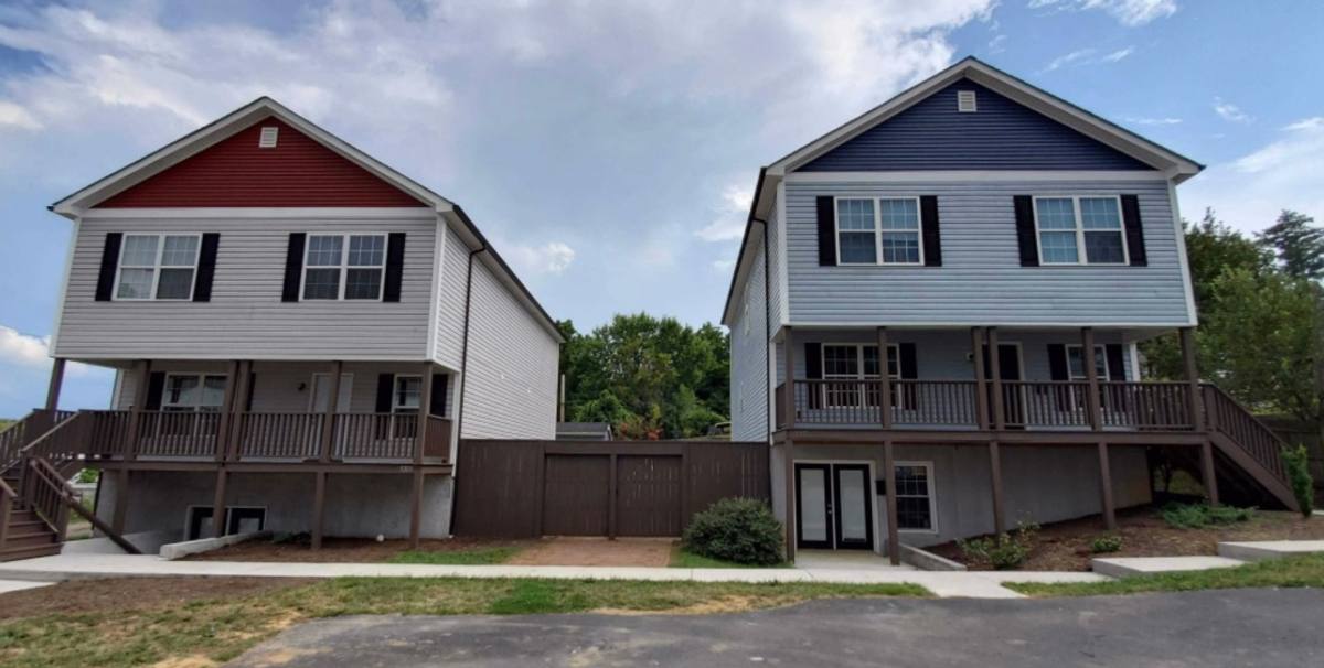Apartment for rent at 1315 Downey St, Radford, VA 24141