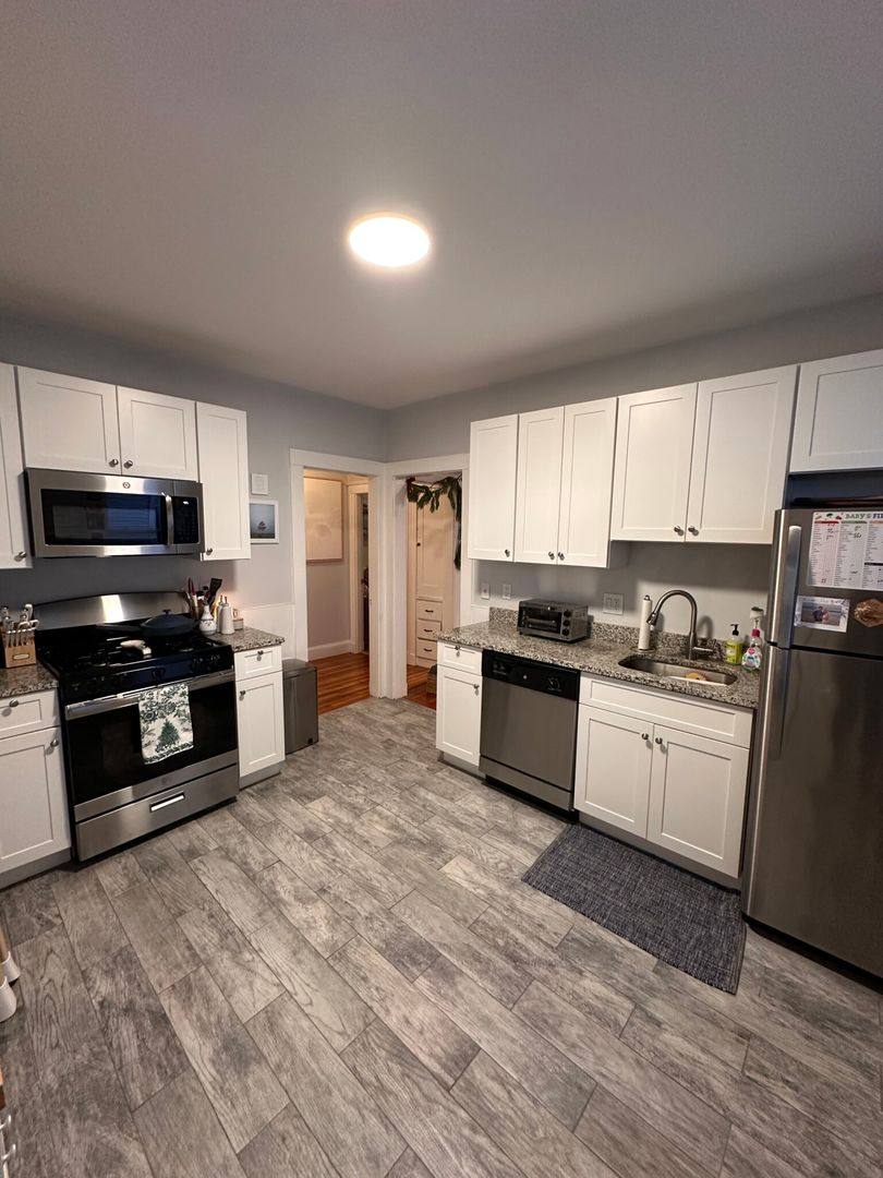 Apartment for rent at 876 Adams St #1, Dorchester Center, MA 02124