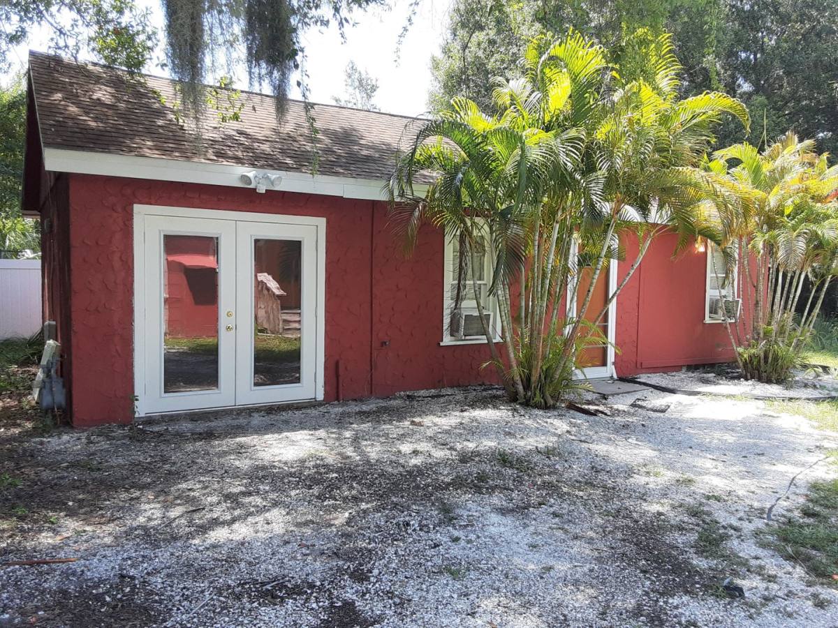 House for rent at 3029 W Place, Sarasota, FL 34234