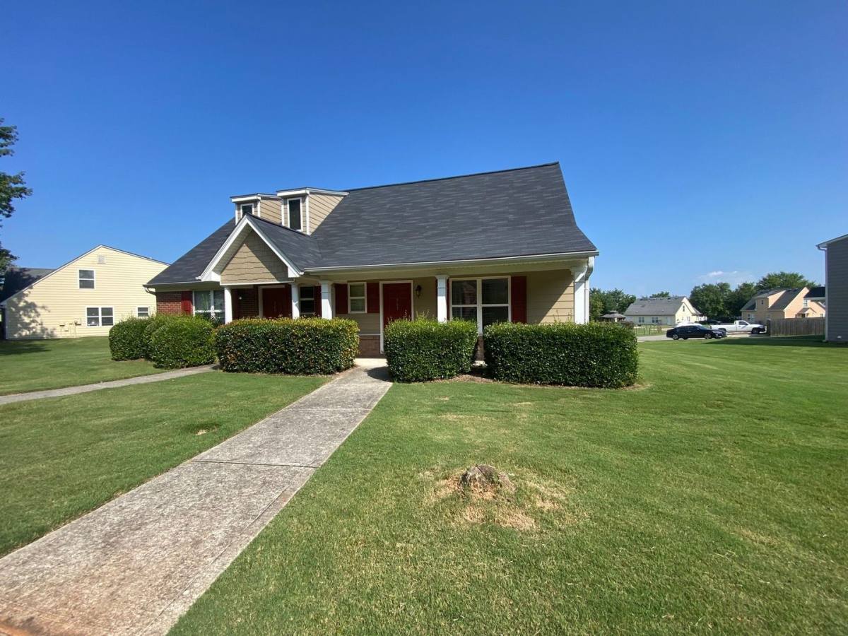 Townhouse for rent at 361 Bridgewater Circle, Athens, GA 30601