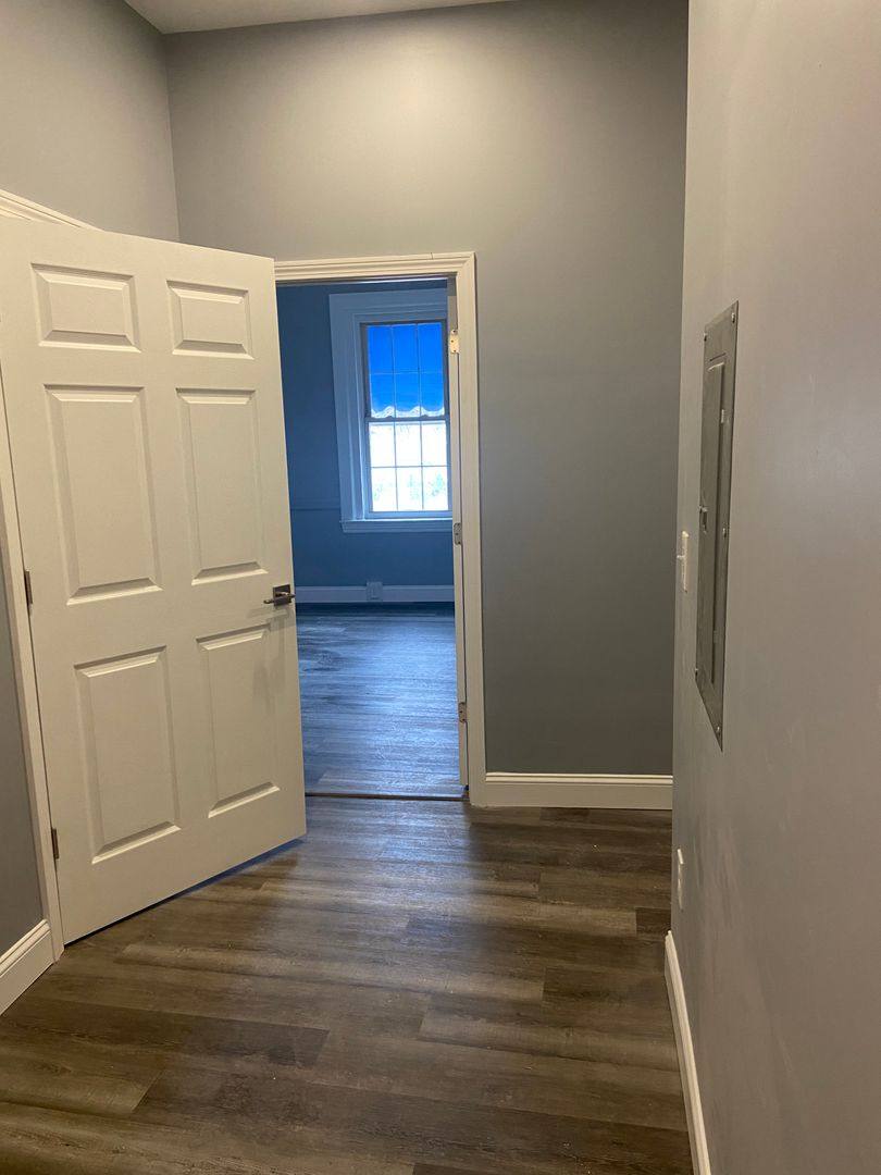 Apartment for rent at 117 Maine St, Brunswick, ME 04011