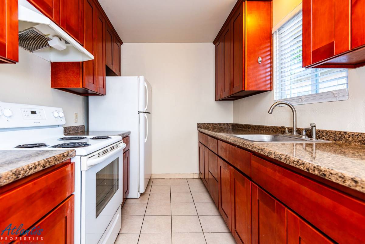 Apartment for rent at 2100 Sahara Way, Santa Clara, CA 95050