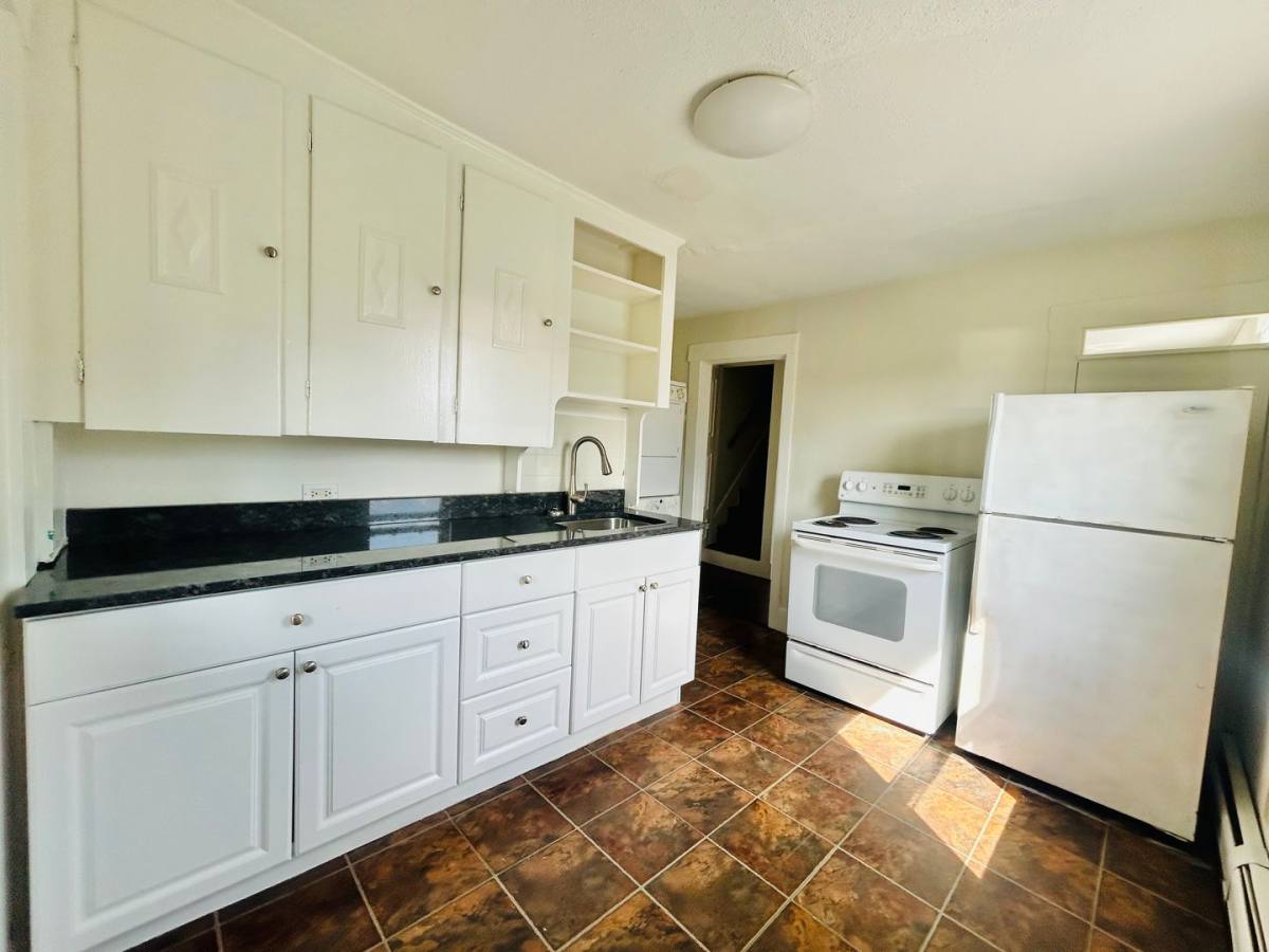 Apartment for rent at 75-81 Maple St, Rochester, NH 03867
