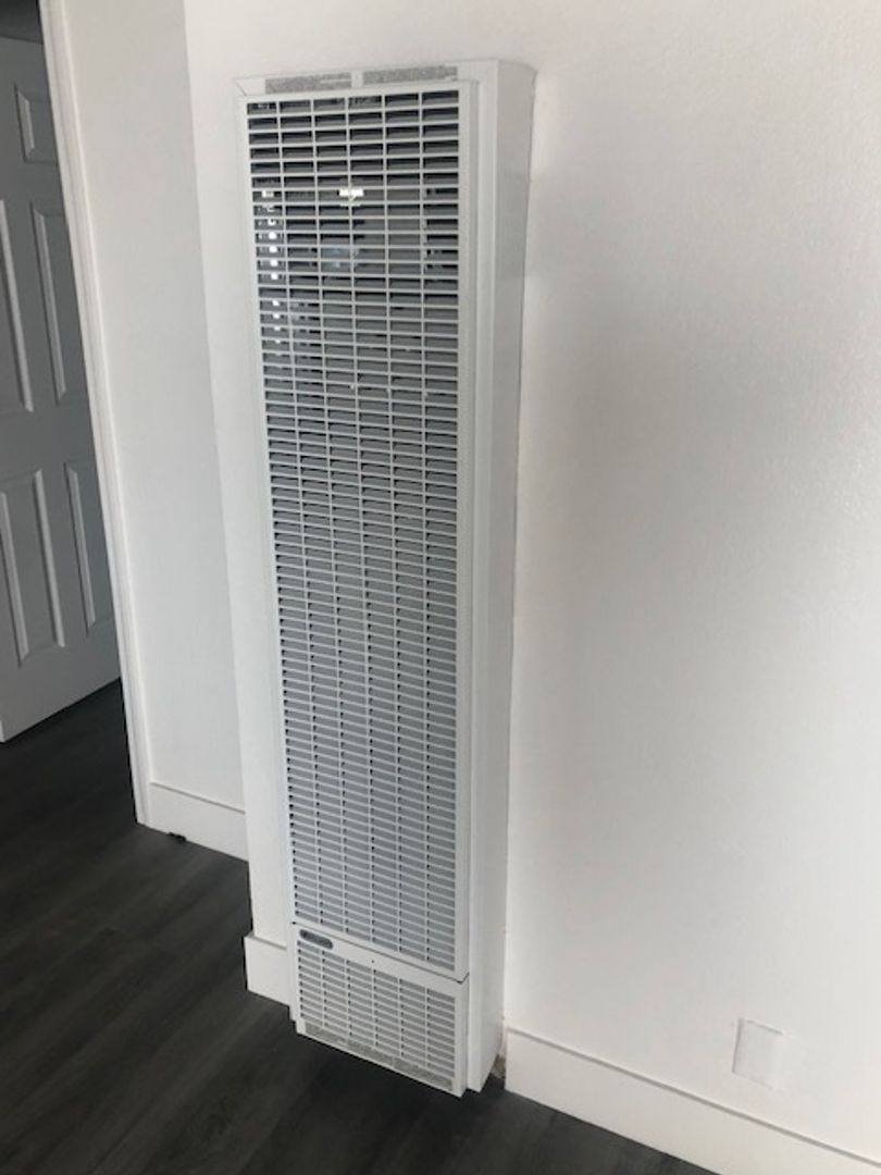 Apartment for rent at 692 34th St, Oakland, CA 94609