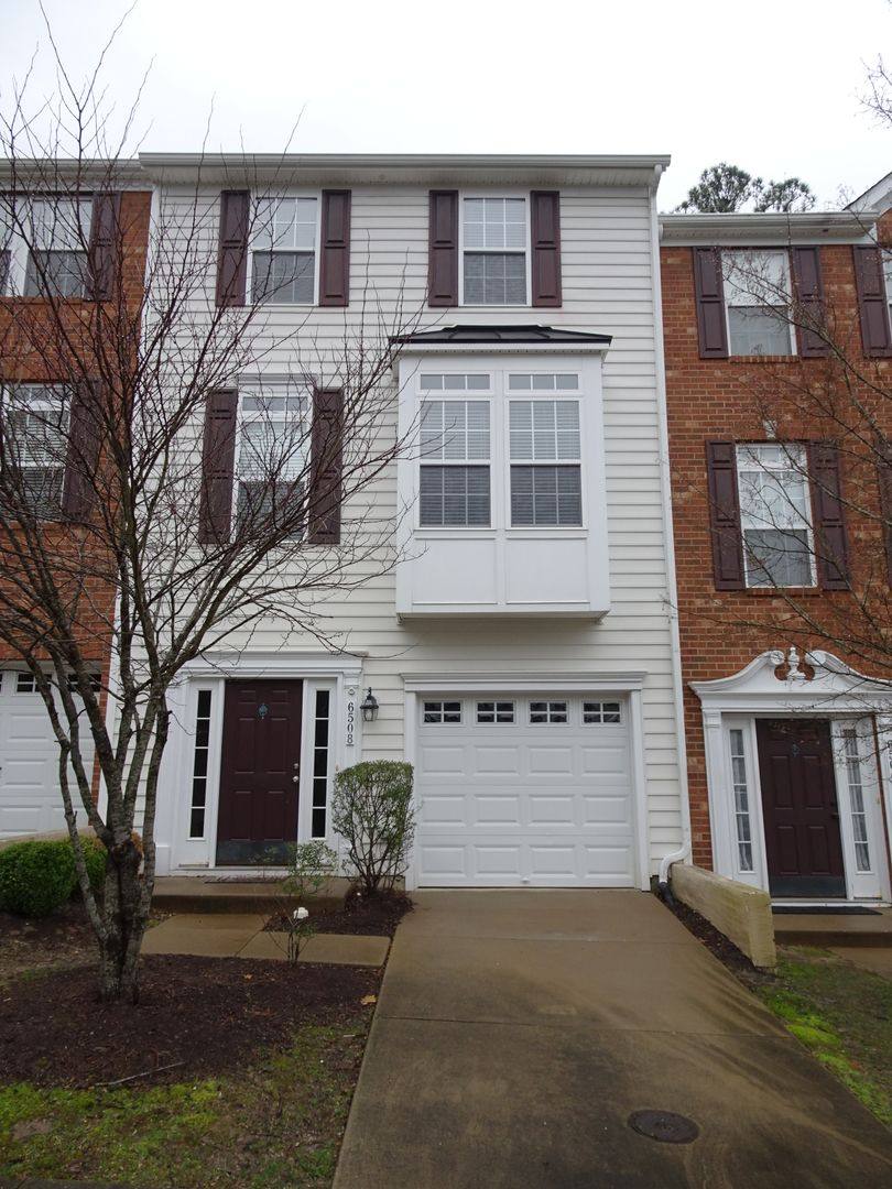 Townhouse for rent at 6508 Artillery St, Williamsburg, VA 23188