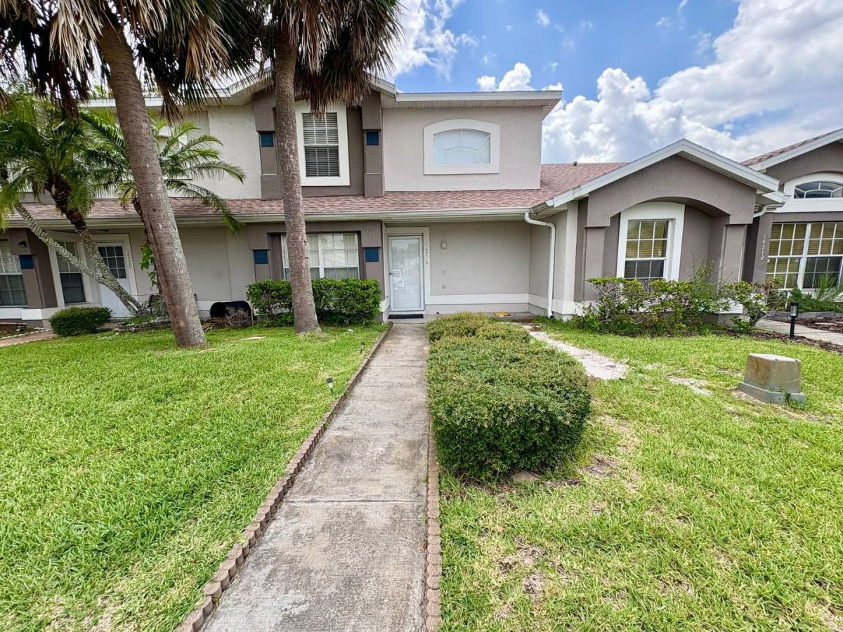 House for rent at 14716 Laguna Beach, Orlando, FL 32824