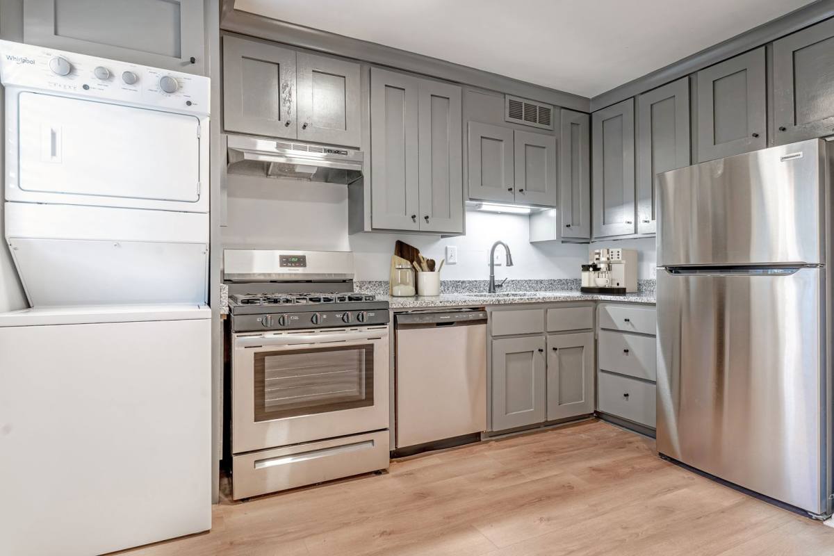 Apartment for rent at 1135 Woodland Ave NE, Atlanta, GA 30324
