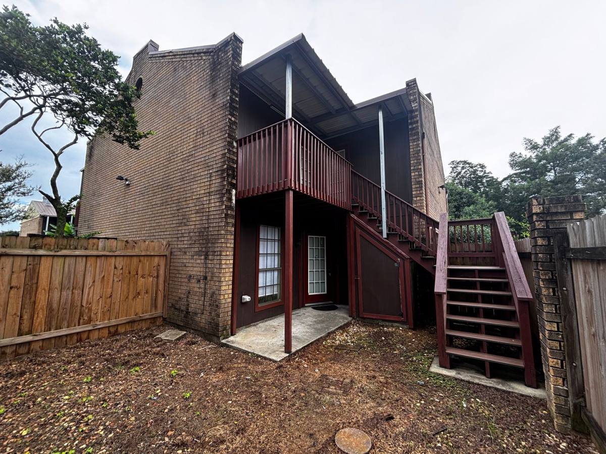 Apartment for rent at 110 Shekel Dr, Lafayette, LA 70508