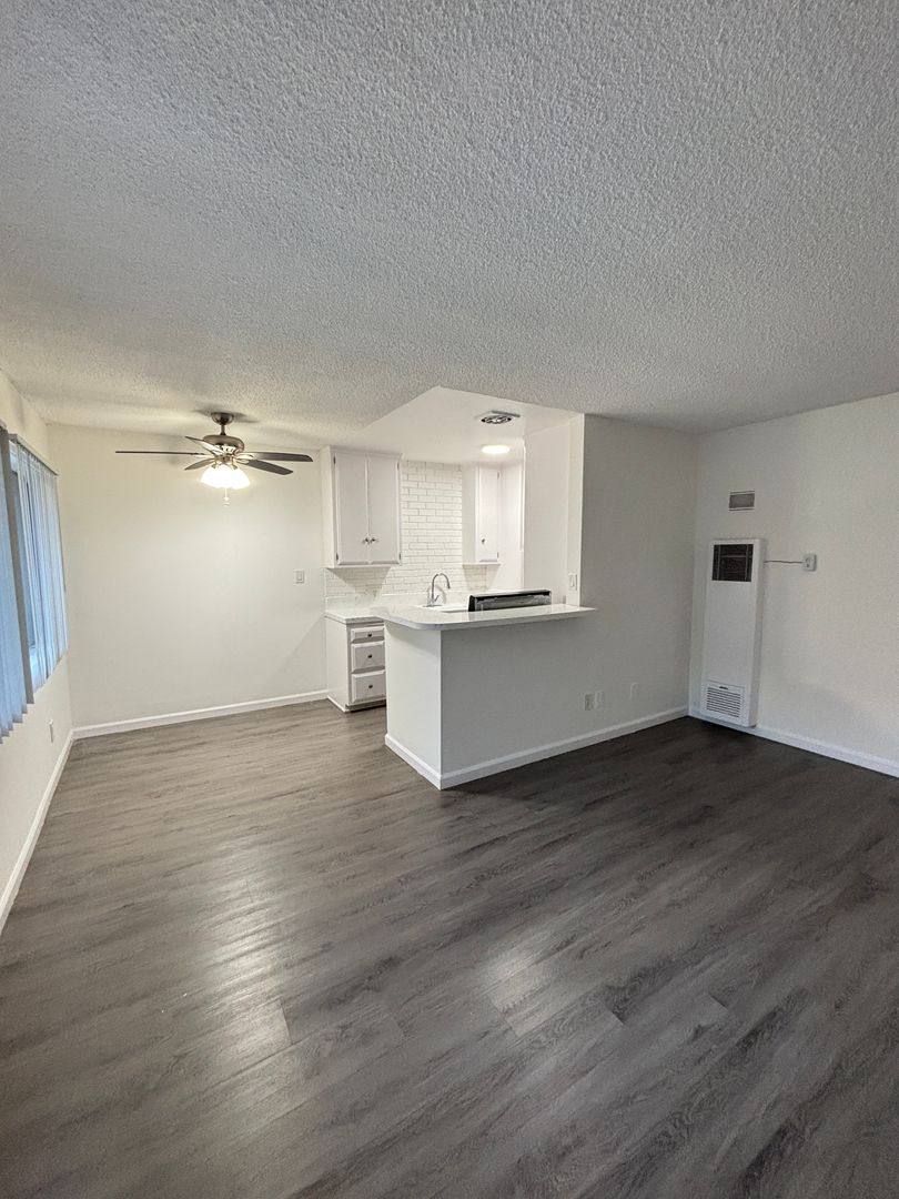 Apartment for rent at 1315 N Columbus Ave, Glendale, CA 91202