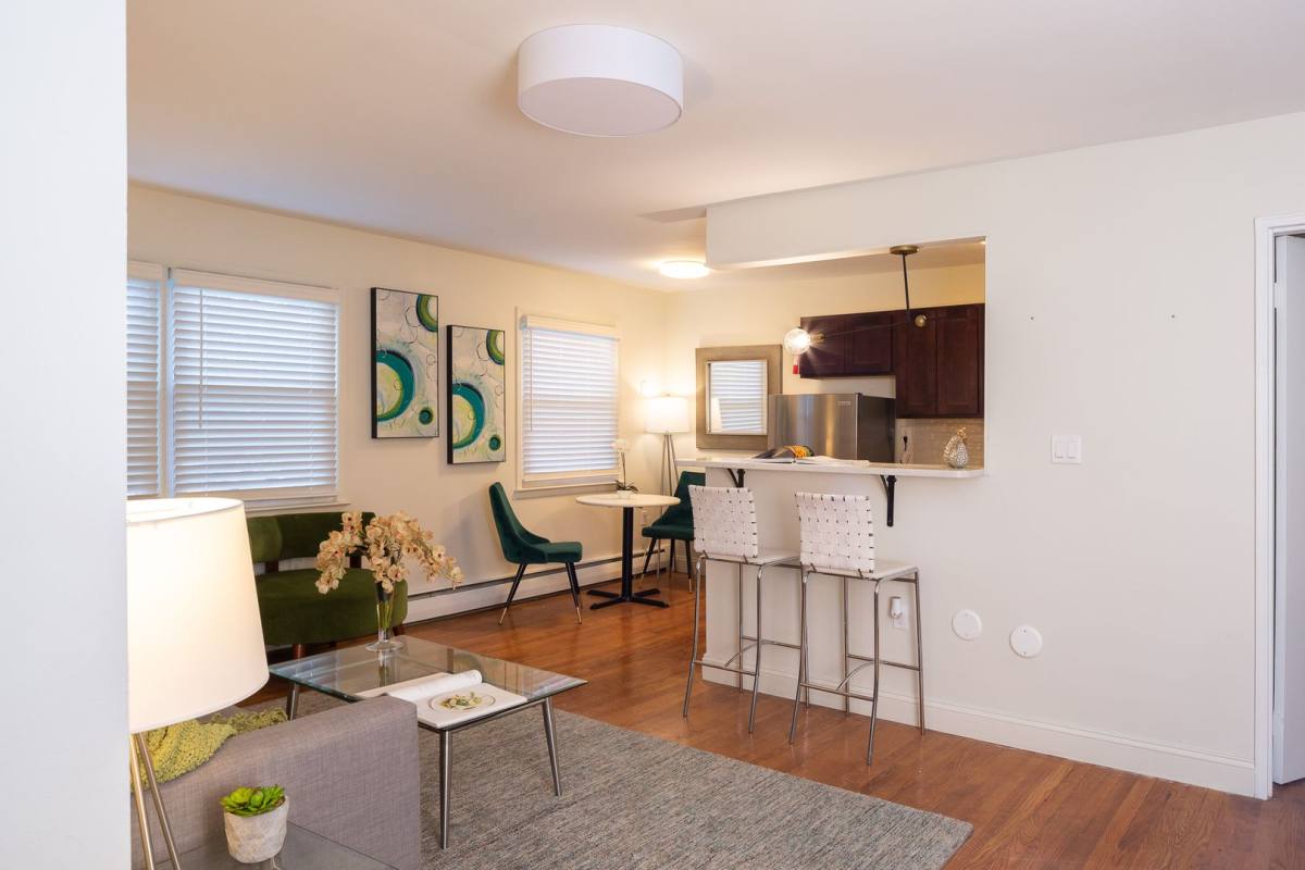 Apartment for rent at 1151 Livingston Ave, North Brunswick, NJ 08902