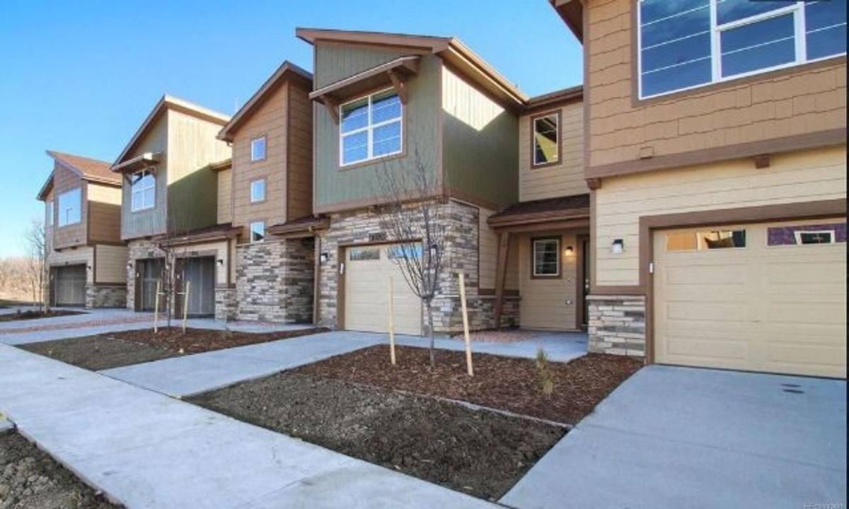 Townhouse for rent at 9709 Birch Lane, Denver, CO 80229