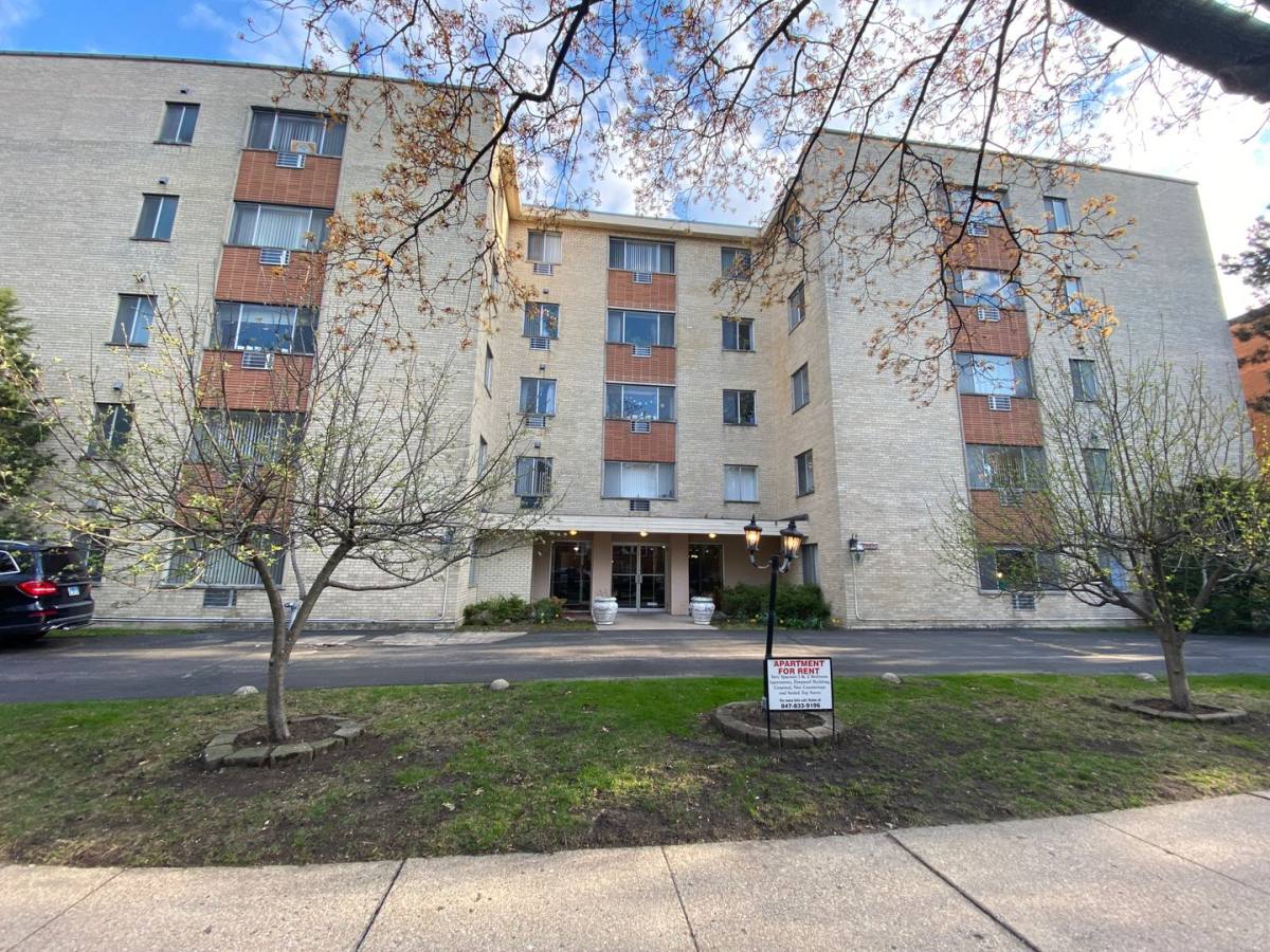 Apartment for rent at 918 Washington St, Evanston, IL 60202