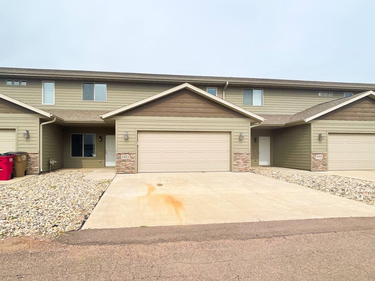Townhouse for rent at 1001 Tanner Court, Tea, SD 57064