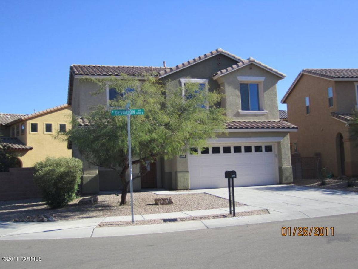 House for rent at 5056 N Devotion Dr, Tucson, AZ 85704
