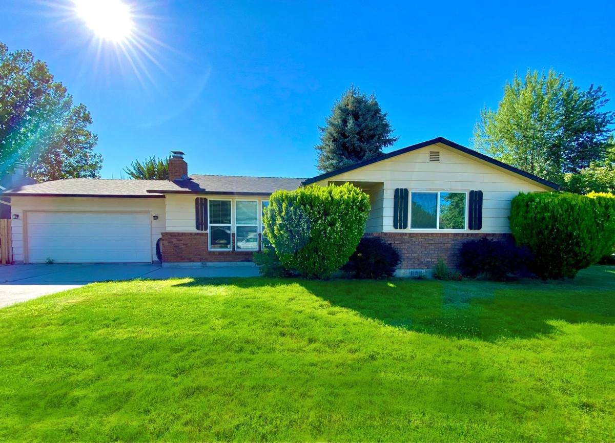 House for rent at 3911 S Minuteman Way, Boise, ID 83706