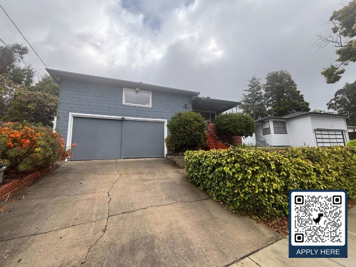House for rent at 9764 Anza Ave, Oakland, CA 94605