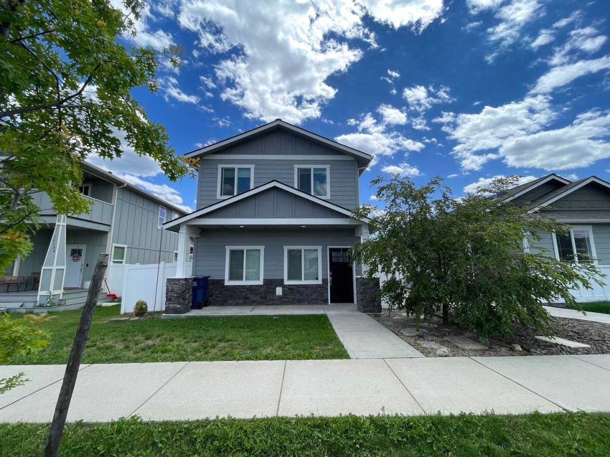 House for rent at 12148 W Wellington Ave, Post Falls, ID 83854