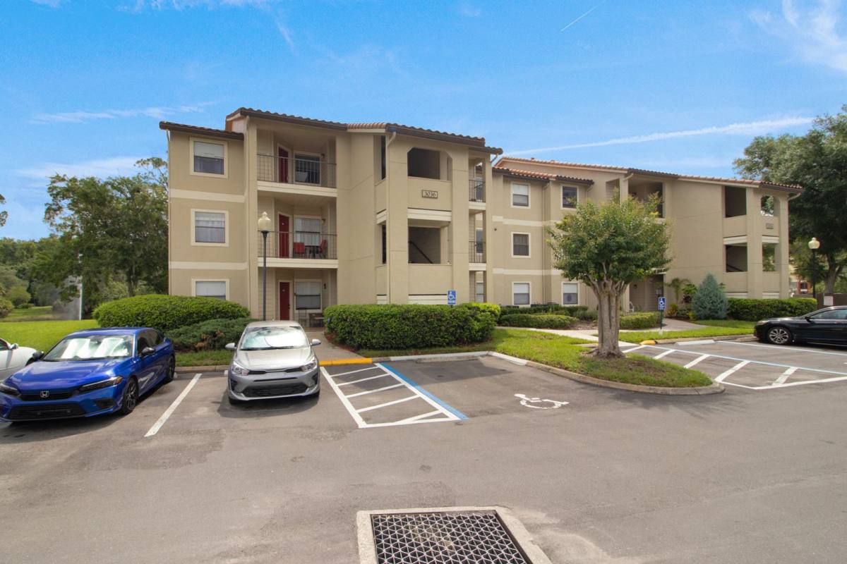 Apartment for rent at 3036 Parkway Blvd #203, Kissimmee, FL 34747